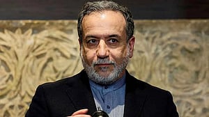 Iranian foreign minister to visit Moscow ahead of second Iran-US meeting