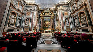 What is a Roman Catholic conclave and who takes part?