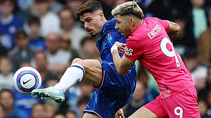 Chelsea stumble again in Champions League hunt with 2-2 draw against Ipswich