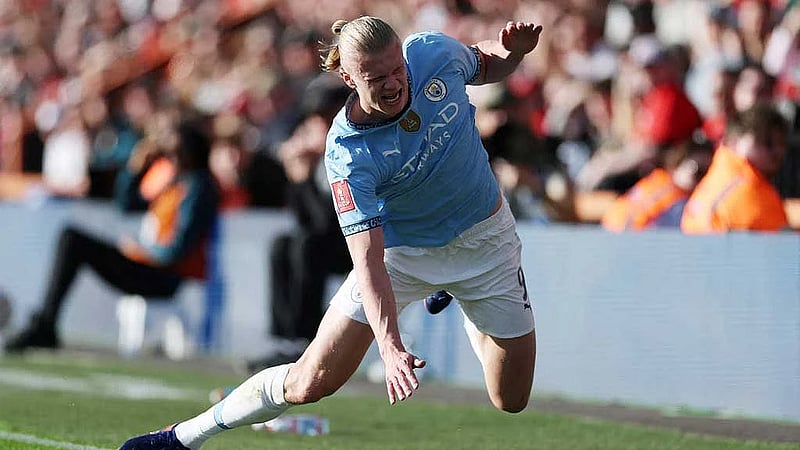 Manchester City striker Haaland suffers ankle injury