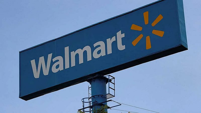 Trump to meet major retailers to discuss tariffs, White House official says