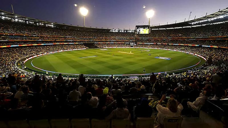 Melbourne Cricket Ground to beef up security after two charged with guns at football match