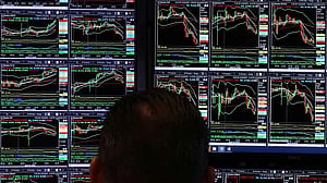 Trump's trade war ripples through the business world, hits stocks again