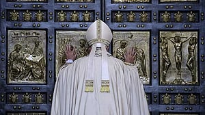 The steps to choose a successor to Pope Francis