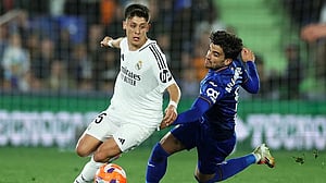 Guler strike maintains Real Madrid's flickering title hopes