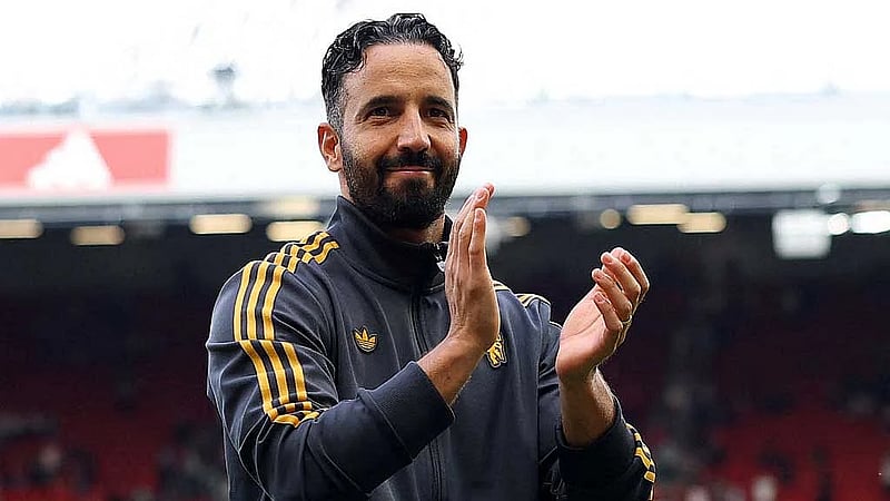 Manchester United will not wait for departures to sign new players, Amorim says