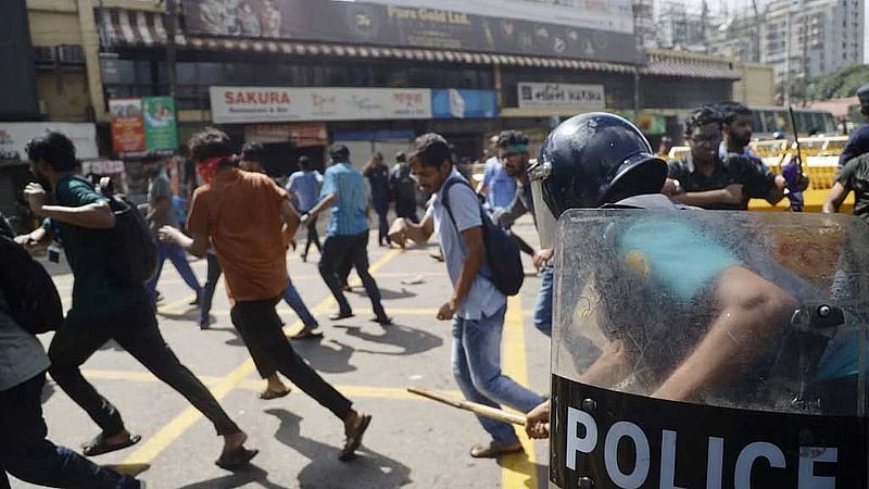 Baton charge, tear gas on engineering students in Shahbagh unacceptable, says BUET VC