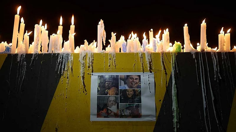 Chile's Codelco reports death of one of five trapped El Teniente miners