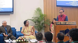 East West University holds certificate ceremony for teacher training programme
