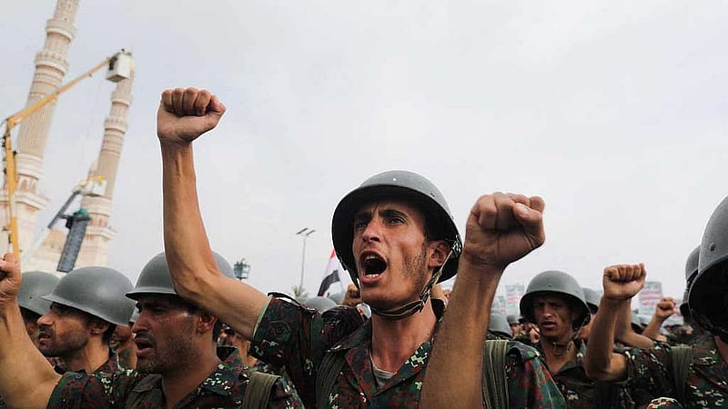 Israel targeted senior Houthi officials in Thursday strikes, awaiting outcome, army radio says