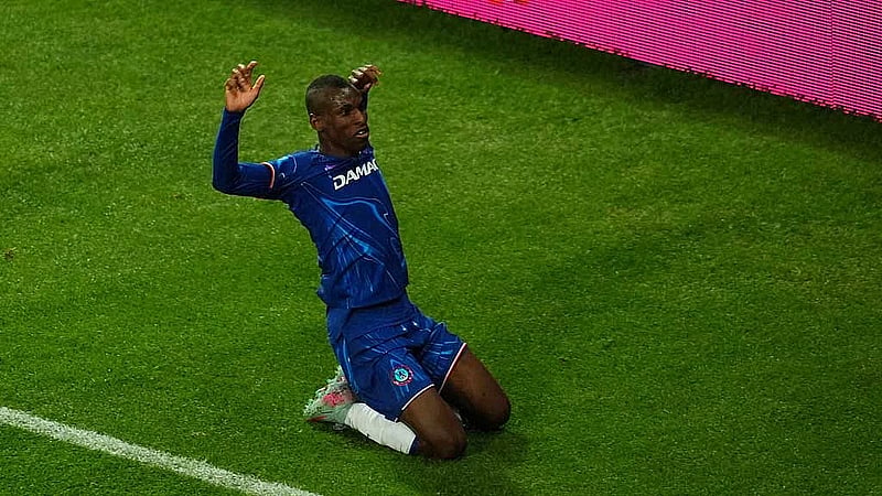 Jackson to miss West Ham match as Chelsea await possible transfer
