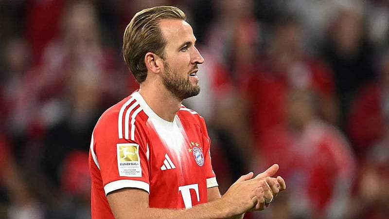 Kane scores hat-trick in Bayern's 6-0 demolition of Leipzig in Bundesliga opening show of force