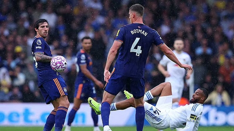 Shot-shy Newcastle held to scoreless draw at Leeds