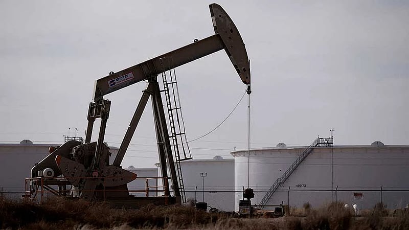 Oil prices ease as Iraqi and Kurdish authorities agree to export deal