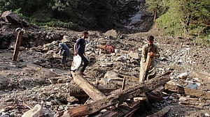 More than 300 people dead in Pakistan after heavy rains, floods