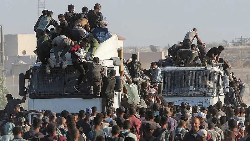Israel considers full Gaza takeover as more die of hunger