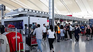 Air Canada to resume service as flight attendants' union end strike