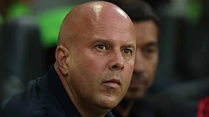 Liverpool coach Slot coy on Isak transfer as deadline looms