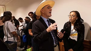 Texas Democrats seek to block redistricting vote by leaving state