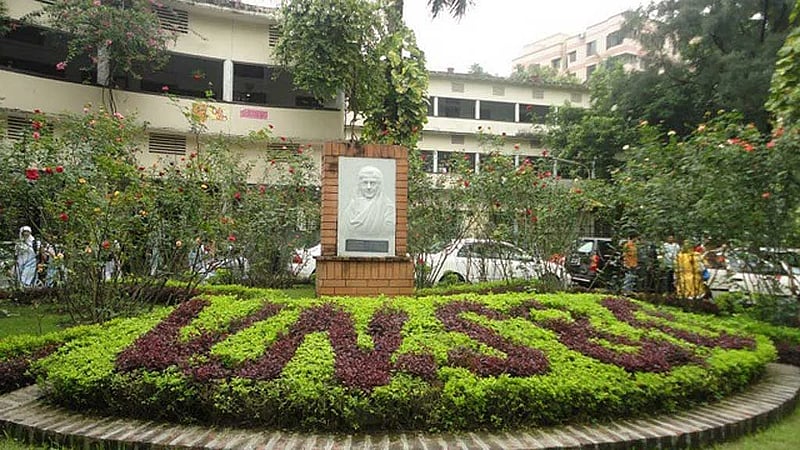 Viqarunnisa teacher suspended over hijab row after students ‘forced’ out of class