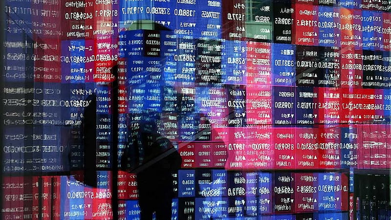 Asia shares extend tech rally, yen under pressure