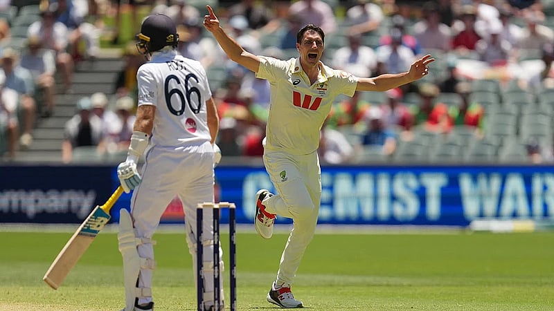 England 132-5 at tea in third Ashes test, Australia 371
