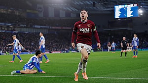 Palace beat Fulham to move up to fourth, Rutter rescues point for Brighton