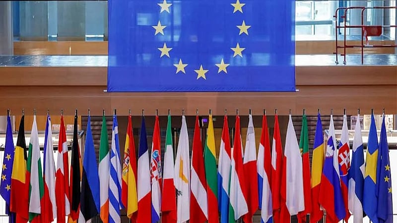 EU countries agree positions on new asylum, migrant returns policy