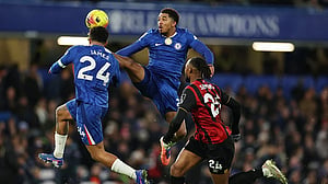 Chelsea drop more points at home in 2-2 draw with Bournemouth