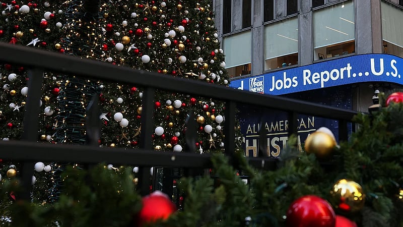 US job growth snaps back in November; shutdown distorts unemployment rate
