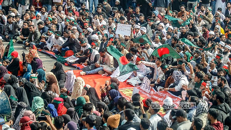 Inqilab Moncho calls blockade across all divisional cities seeking arrest of Hadi’s killers