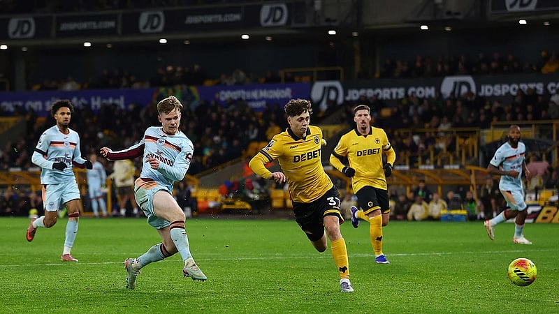 Winless Wolves equal unwanted Premier League record as relegation looms large