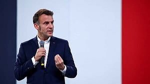 France's Macron to meet Zelensky, Starmer and Merz in London on Monday