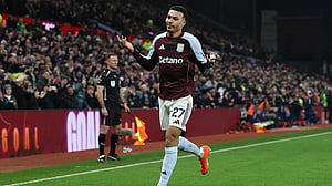 Superb Rogers double gives Aston Villa 2-1 win over Manchester United
