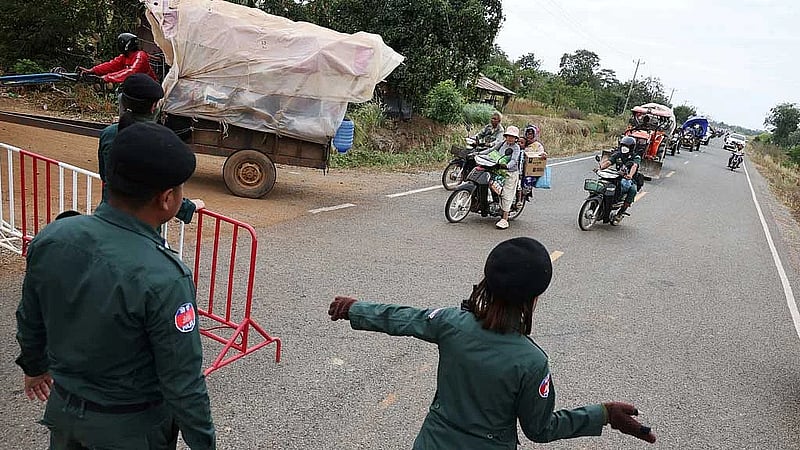 Thailand and Cambodia keep fighting across contested border ahead of expected Trump calls