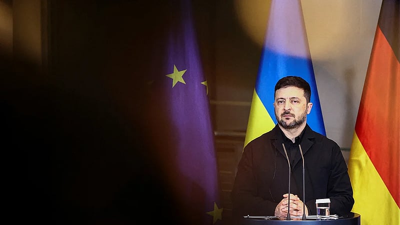 US tells Ukraine it must withdraw from Donetsk region for peace deal, says person familiar with talks