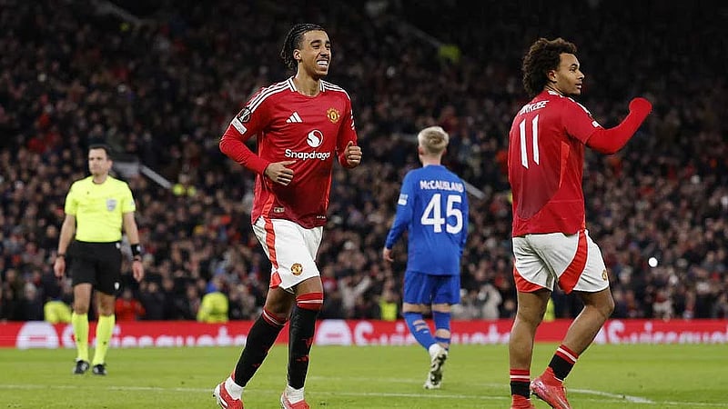 Three players set to return for Man United against Everton