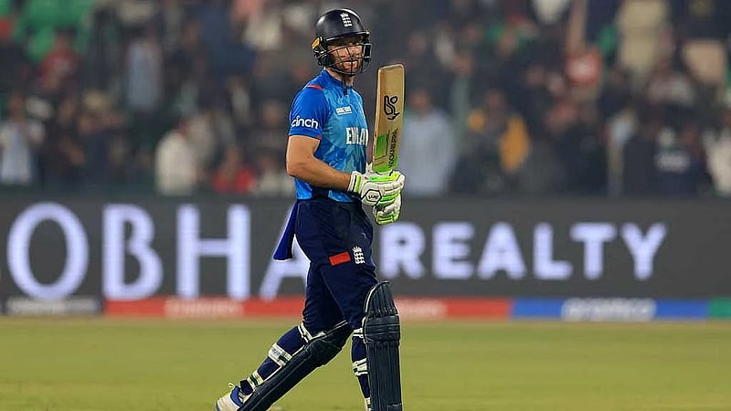 Poor death bowling and lack of support for Root cost England, says Buttler