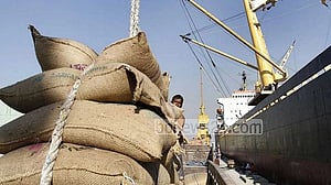 Bangladesh to buy 50,000 tonnes of rice from India