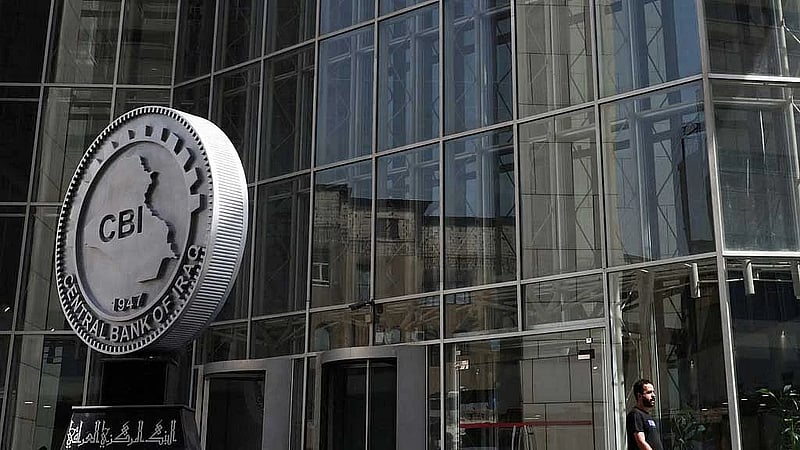Five Iraqi banks to be banned from US dollar transactions