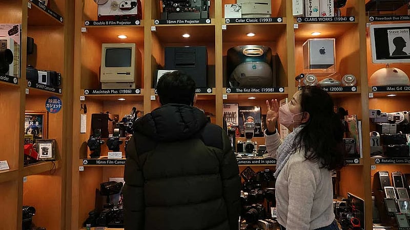 Tokyo museum offers visitors 'flashback' to defunct technology