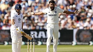 England trail by 510 as pacers strike early for India after Gill heroics