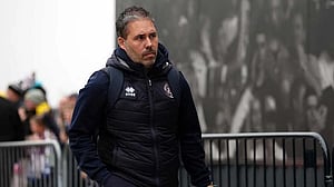 Leicester appoint Cifuentes as manager