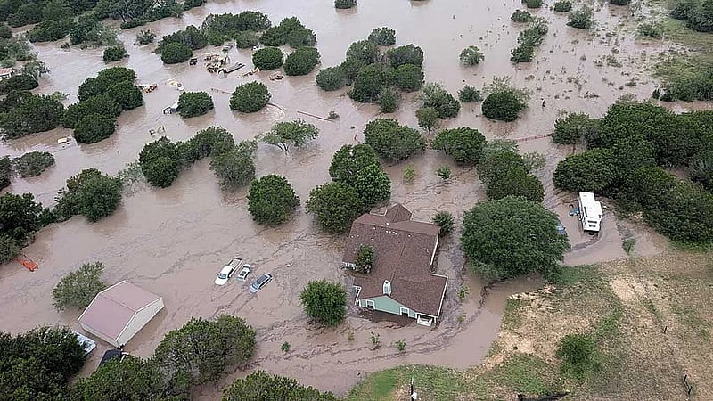 Cowboys make $500K donation to assist with Texas flooding