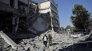 Israel launches heavy airstrikes in Damascus, vowing to protect Druze