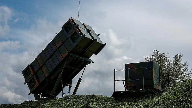 In reversal, Trump arms Ukraine and threatens sanctions on countries that buy Russian oil