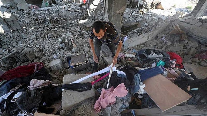 Israeli missile hits Gaza children collecting water, IDF blames malfunction