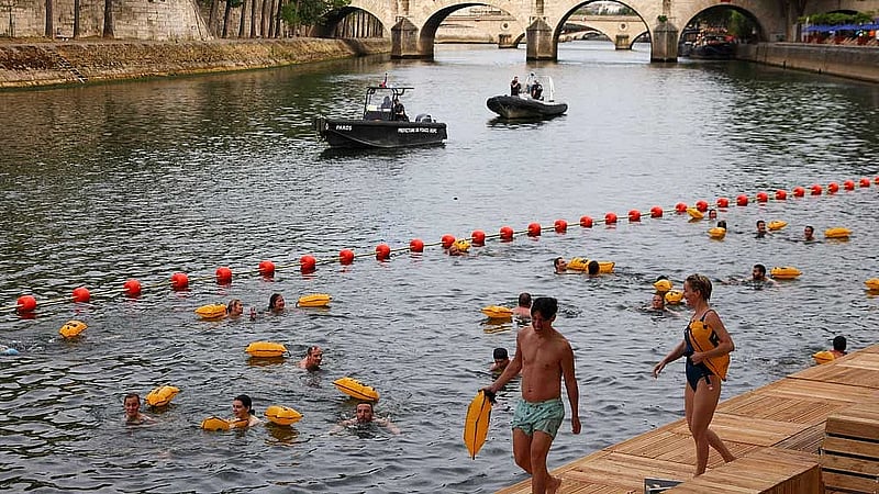 Paris opens river Seine for public swimming for first time since 1923