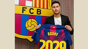 Swedish youngster Roony Bardghji signs for Barcelona