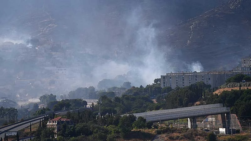 Wildfire threatens Marseille, shuts airport in southern France
